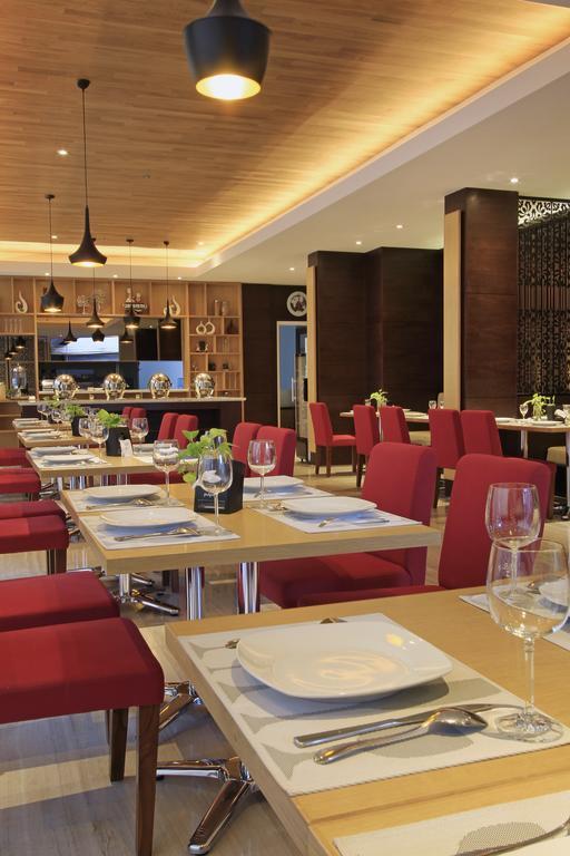 Ohana Hotel Kuta Kuta Lombok Kültér fotó